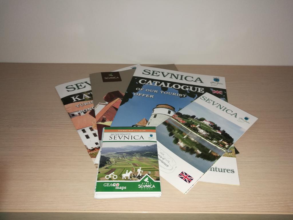Holiday Home Neokrnjena Narava Sevnica Luaran gambar
