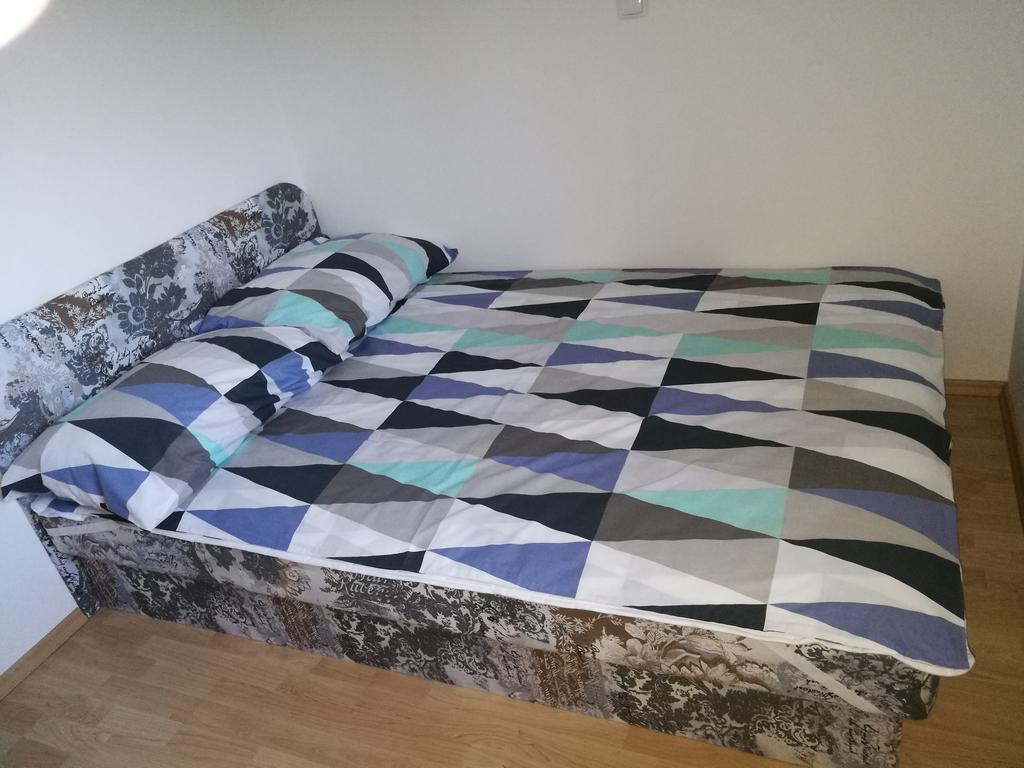 Holiday Home Neokrnjena Narava Sevnica Luaran gambar