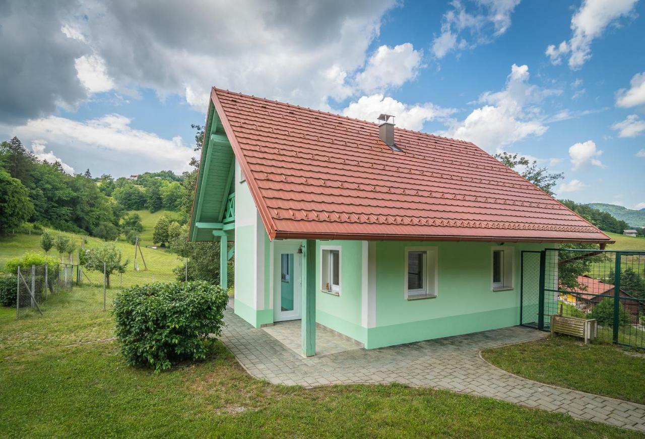 Holiday Home Neokrnjena Narava Sevnica Luaran gambar