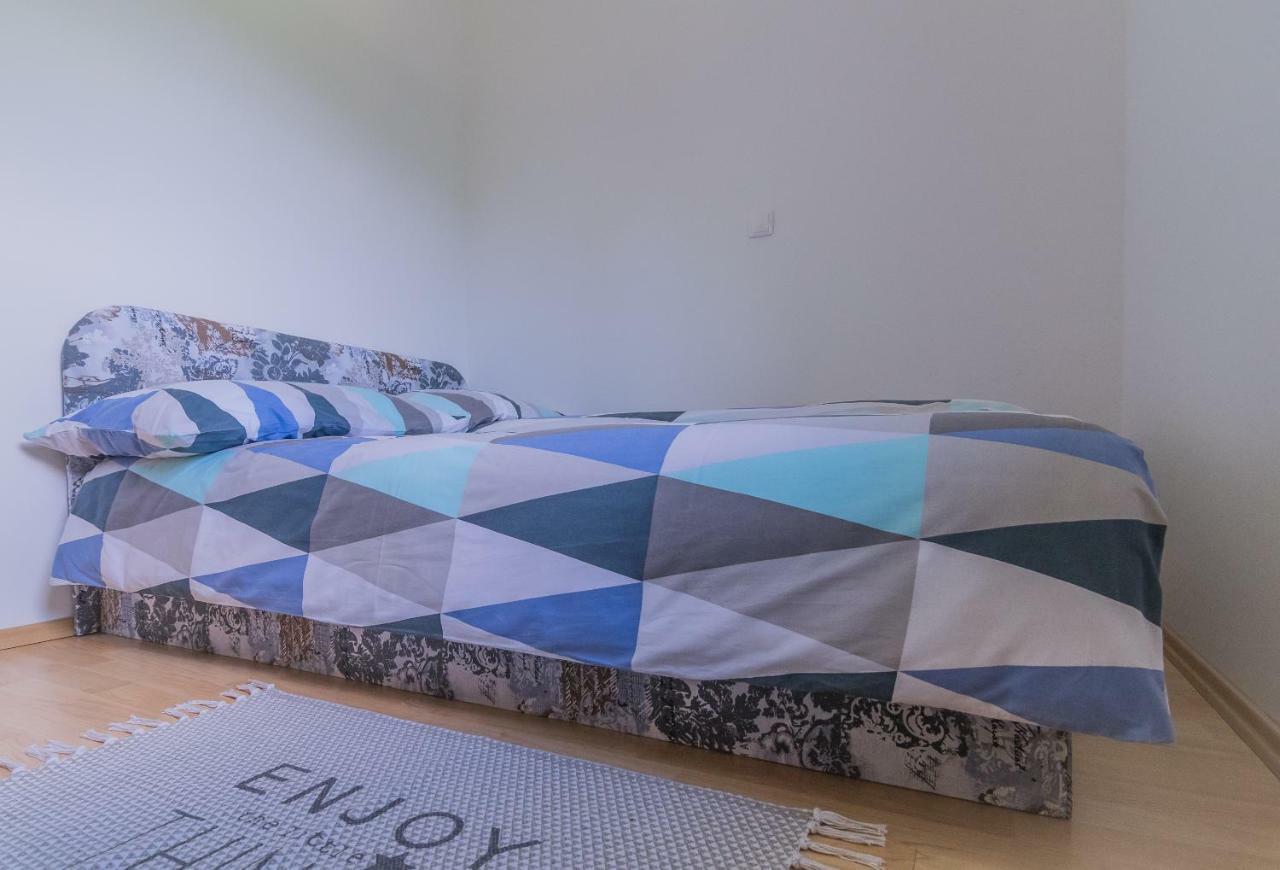 Holiday Home Neokrnjena Narava Sevnica Luaran gambar
