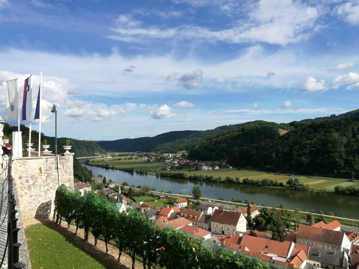 Holiday Home Neokrnjena Narava Sevnica Luaran gambar