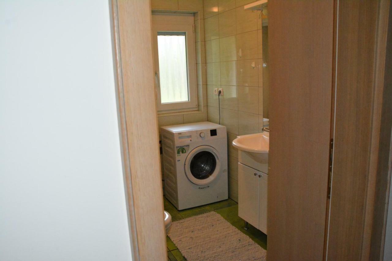Holiday Home Neokrnjena Narava Sevnica Luaran gambar